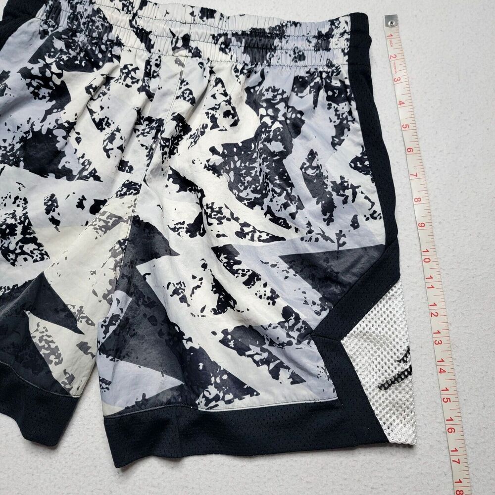 Jordan Heatwave Diamond Basketball Shorts Women's Size Medium Multicolor - Picture 7 of 9